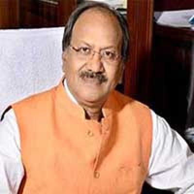 उच्च शिक्षा संस्थानों में प्रवेश के इच्छुक विद्यार्थियों को शिक्षा मंत्री का तोहफा, विभिन्न विषयों के स्नातक और स्नातकोत्तर पाठयक्रमों में 6000 से ज्यादा सीटों की बढ़ोत्तरी