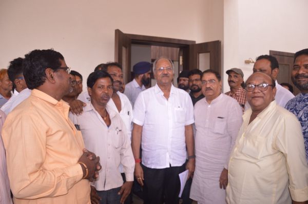 एक्शन में सांसद बृजमोहन अग्रवाल किसानों को भूमि अधिग्रहण की राशि शीघ्र प्रदान करने एनएचएआई को दिए निर्देश कहा केंद्रीय योजनाओं को अफसर गंभीरता से ले, लापरवाही नहीं होगी बर्दाश्त