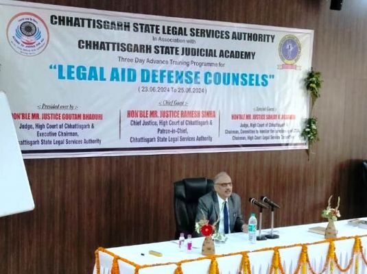 नवीन कानूनों और नवीन तकनीक का उपयोग करें - मुख्य न्यायाधिपति न्यायमूर्ति रमेश सिन्हा