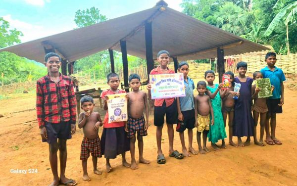 नियद नेल्लानार और स्कूल वेंडे वर्राट पंडूम से माओवादी इलाकों में फैलेगा शिक्षा का उजियारा