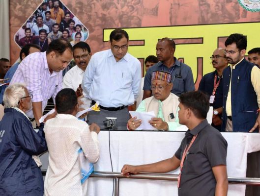 किसान ने कहा, पटवारी से हूं हलाकान, मुख्यमंत्री ने दिए कार्रवाई के निर्देश