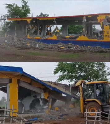 कांग्रेस पार्षद के अवैध कब्जे पर चला प्रशासन का बुलडोजर, 24 दुकानें जमींदोज, पूर्व मंत्री का धौंस दिखाकर किया था कब्जा