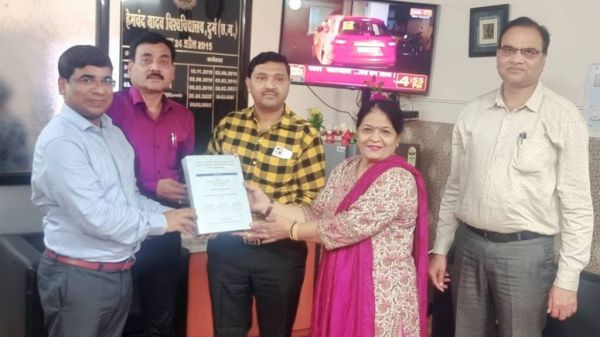 SSP संतोष सिंह को मिली डॉक्टरेट की उपाधि, संयुक्त राष्ट्र के शांति प्रयासों से जुड़े विषय पर किए शोध कार्य