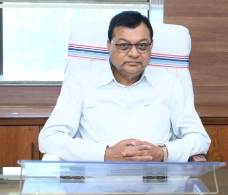 उद्योग मंत्री श्री देवांगन के प्रयास से शासकीय स्कूलों में कल से मिड डे मील से पहले नाश्ता भी