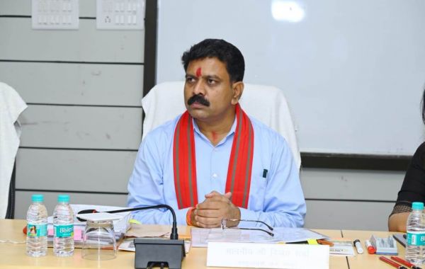 शासन की सभी योजनाएं धरातल पर दें दिखाई: उपमुख्यमंत्री विजय शर्मा