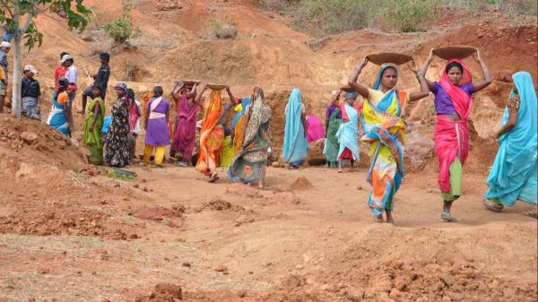 वेतन से वंचित मनरेगा कर्मचारी कल से करेंगे तीन दिन की सांकेतिक हड़ताल, मुख्यमंत्री के नाम सौंपेंगे ज्ञापन
