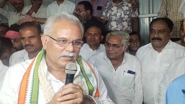 CBI की रेड खत्म होने के बाद बोले भूपेश बघेल, &rsquo;30 मार्च के लिए PM मोदी का कंटेंट तैयार करने की कार्रवाई&rsquo;&hellip;रायपुर निवास करना था सील&hellip;कुछ नहीं मिला तो 3 मोबाइल ले गए