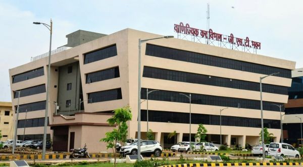 वाणिज्यिक कर विभाग में पारदर्शिता और सुधार की नई पहल : वर्षों बाद हुए व्यापक तबादले