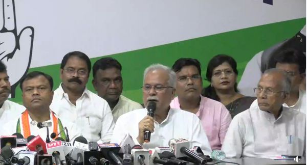 चैतन्य की गिरफ्तारी के विरोध में कांग्रेस ने की बड़ी बैठक, 22 जुलाई को छत्तीसगढ़ में आर्थिक नाकेबंदी का ऐलान