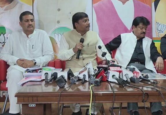 &ldquo;घोटालों की गठरी लेकर अब नैतिकता की बातें कर रहे भूपेश&rdquo; केदार कश्यप, कोल ब्लॉक से बिजली तक, कांग्रेस की दोहरी नीति का खुलासा