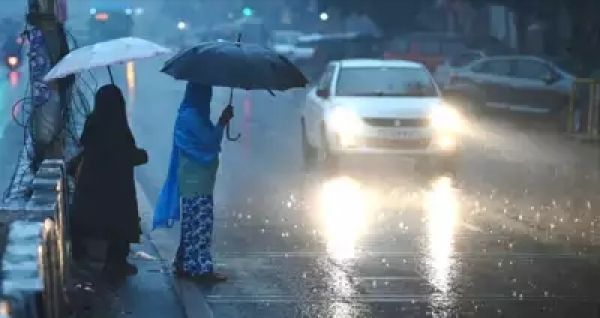 छत्तीसगढ़ के 14 जिलों में भीषण बारिश का अलर्ट, मौसम विभाग ने जारी किया ऑरेंज अलर्ट