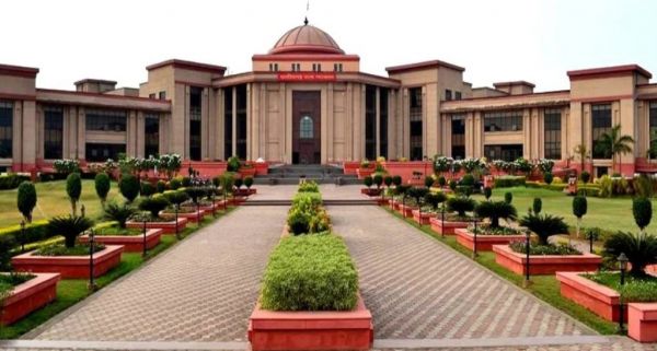 शासकीय भूमि पर अवैध उत्खनन मामले&nbsp;में&nbsp;उच्च न्यायालय सख्त,&nbsp;खनन सचिव से मांगा व्यक्तिगत हलफनामा