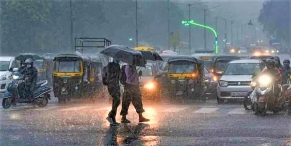 छत्तीसगढ़ में भारी बारिश का कहर जारी, कई जिलों में रेड और ऑरेंज अलर्ट, इन जिलों में भारी बारिश की चेतावनी