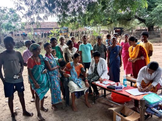 मुख्यमंत्री के नेतृत्व में बस्तर में गूंज रही है विकास की आवाज &ndash; 'नियद नेल्ला नार' से शासन पहुँचा विश्वास के द्वार तक