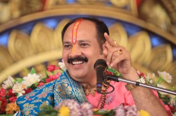 पंडित प्रदीप मिश्रा की कथा को लेकर जबरदस्त उत्साह, 3.50 लाख स्क्वेयर फीट में तैयार हो रहा विशाल पंडाल