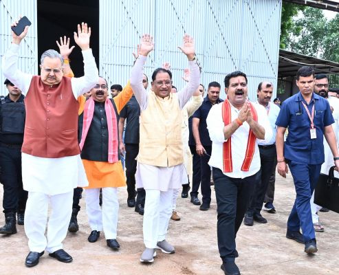 महादेव की शरण में विष्णु सरकार