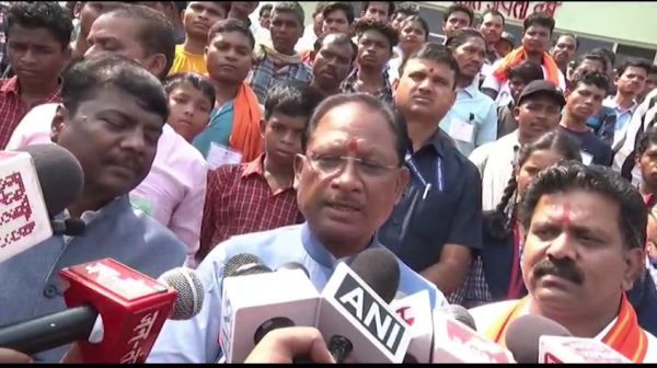 मुख्यमंत्री ने नारायणपुर की बेटियों से जुड़ी घटना पर जताई गंभीर चिंता, कहा- &ldquo;महिलाओं की सुरक्षा सर्वोपरि, कानून करेगा निष्पक्ष कार्यवाही&rdquo;