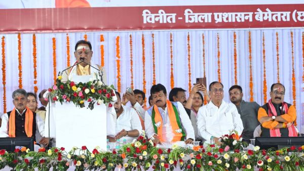 मुख्यमंत्री विष्णुदेव साय ने बेमेतरा जिले में किया 102 करोड़ की राशि के विभिन्न विकास कार्यों का लोकार्पण और शिलान्यास