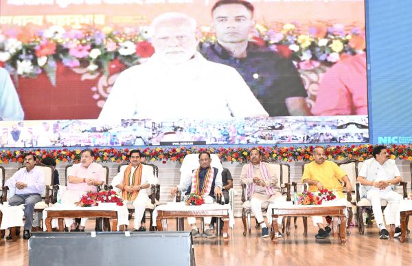 प्रधानमंत्री किसान सम्मान निधि की 20वीं किश्त की राशि जारी, मुख्यमंत्री ने कहा- समृद्ध और खुशहाल किसान &ndash; विकसित छत्तीसगढ़ का मजबूत आधार