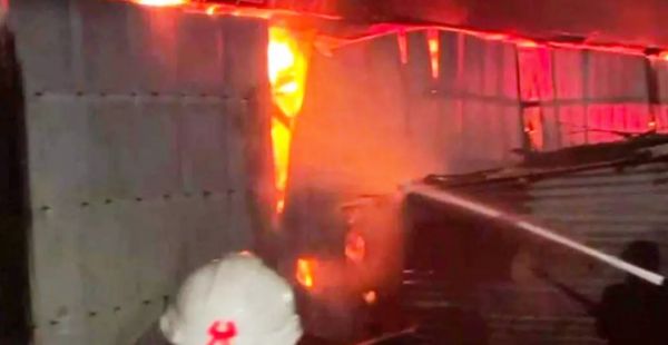 किरंदुल NMDC प्लांट में लगी आग, कन्वेयर बेल्ट जलकर खाक