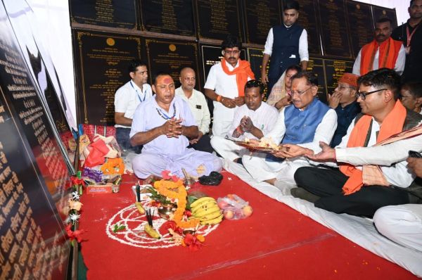 मुख्यमंत्री विष्णुदेव साय ने धरमजयगढ़ में 62.36 करोड़ के विकास कार्यों की दी सौगात