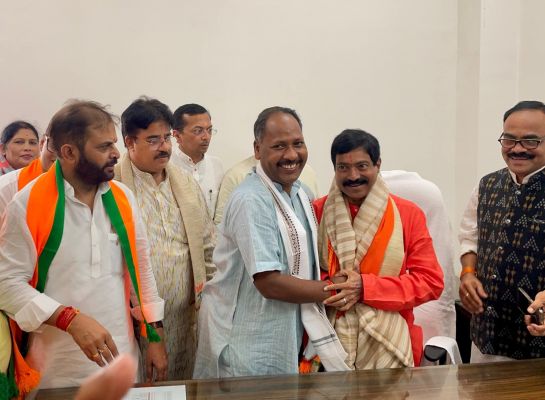 भाजपा के नवनियुक्त प्रदेश महामंत्री यशवंत जैन ने कुशाभाऊ ठाकरे परिसर में किया पदभार ग्रहण