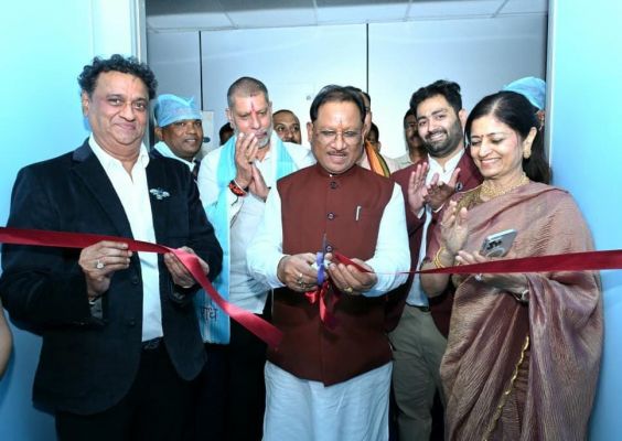 मुख्यमंत्री साय ने अत्याधुनिक ओ-एआरएम विथ आर्टिफिशियल इंटेलिजेंस नेविगेशन मशीन का किया शुभारंभ