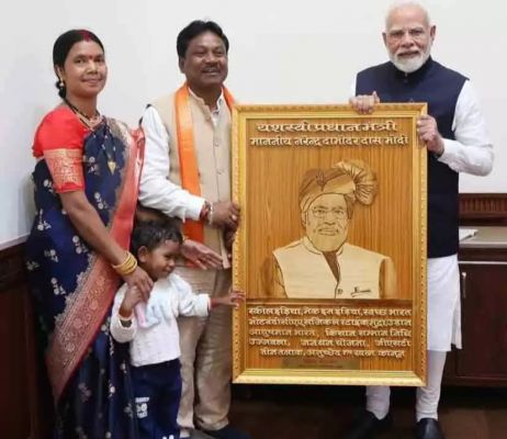 प्रधानमंत्री नरेंद्र मोदी से सांसद महेश कश्यप ने की मुलाकात, बस्तर दशहरे में शामिल होने का दिया न्योता&hellip;