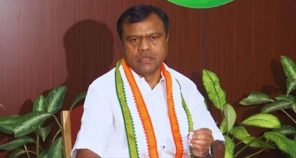 BJP ने बी सुदर्शन रेड्डी को बताया नक्सलवादी विचारधारक, तो PCC चीफ ने किया पलटवार, कहा- 