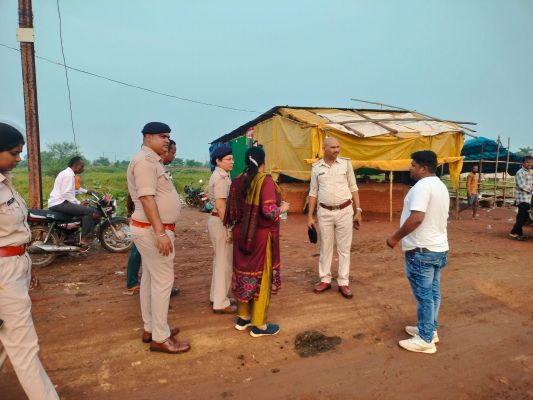 अभनपुर में आबकारी, राजस्व विभाग और टीम प्रहरी की संयुक्त कार्रवाई