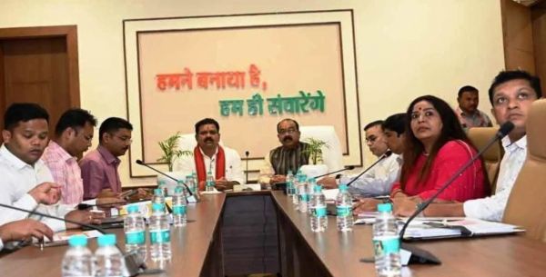 उप मुख्यमंत्री अरुण साव और विजय शर्मा ने की बस्तर ओलंपिक की तैयारियों की समीक्षा 