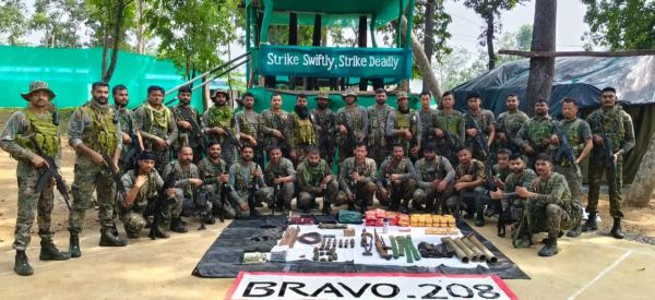 बीजापुर में सुरक्षाबलों को बड़ी सफलता, भारी मात्रा में माओवादियों के हथियार और विस्फोटक सामग्री बरामद