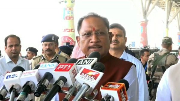 कोरबा कलेक्टर को हटाने पूर्व गृहमंत्री के पत्र पर मुख्यमंत्री साय ने जांच का दिया आश्वासन