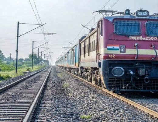 रेलवे ने छठ पूजा को लेकर किया बड़ा ऐलान  