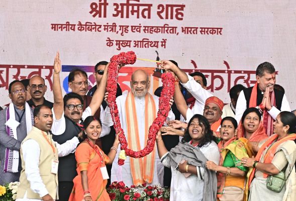 बस्तर दशहरा महोत्सव में शामिल हुए केंद्रीय गृह मंत्री अमित शाह