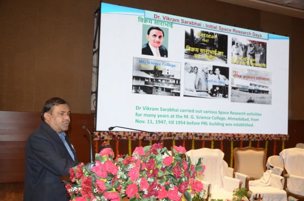 &lsquo;प्रोजेक्ट अंतरिक्ष&rsquo; : विद्यार्थियों को इसरो वैज्ञानिकों से मिली प्रेरणा