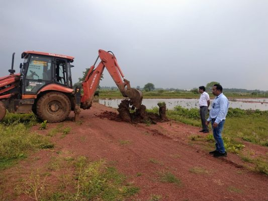 अवैध प्लाटिंग पर प्रशासन की सख्त कार्रवाई लगातार जारी