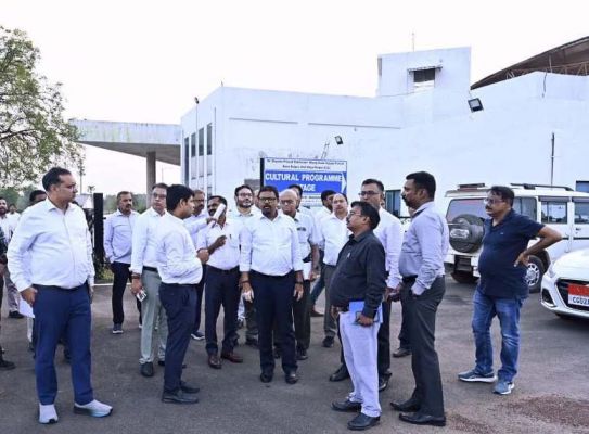 प्रधानमंत्री के छत्तीसगढ़ प्रवास को लेकर अपर मुख्य सचिव मनोज पिंगुआ ने तैयारियों की समीक्षा की और आवश्यक दिशा-निर्देश दिए