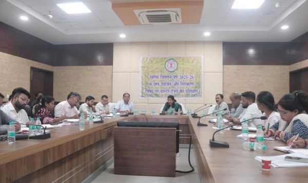 धान उपार्जन 2025-26 : किसानों से समर्थन मूल्य पर धान खरीदी 15 नवम्बर से प्रारंभ &mdash; राज्य शासन ने की विस्तृत तैयारी