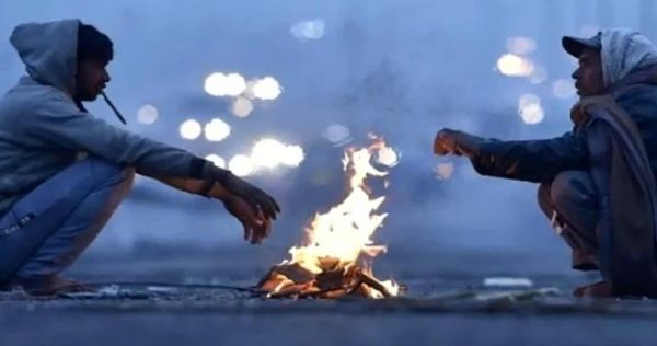 छत्तीसगढ़ में बढ़ी ठंड की दस्तक, रायपुर समेत कई जिलों में शीतलहर का अलर्ट जारी &ndash; तापमान में भारी गिरावट