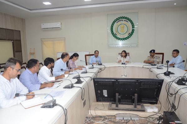 जिले में धान खरीदी की तैयारियों को लेकर अपर मुख्य सचिव ऋचा शर्मा ने बैठक लेकर की समीक्षा