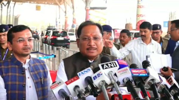 दिल्ली दौरे से लौटे सीएम साय, कहा &ndash; इन्वेस्टर कनेक्ट में छत्तीसगढ़ को मिले 6800 करोड़ के निवेश प्रस्ताव, युवाओं को मिलेगा रोजगार