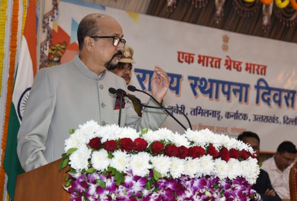 राजभवन में मनाया गया 6 राज्यों एवं केंद्रशासित प्रदेशों का स्थापना दिवस, राज्यपाल डेका ने कहा-