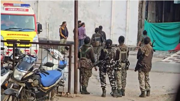 मुठभेड़ में 12 नक्सली ढेर, तीन DRG जवान शहीद, सभी माओवादियों के शव और हथियार बरामद