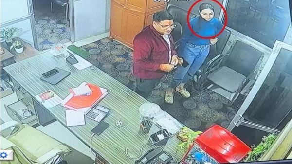 DSP Controversy : शादीशुदा बॉयफ्रेंड से करोड़ों ऐंठने के मामले में बड़ा अपडेट! DSP कल्पना वर्मा ने तोड़ी चुप्पी, जानें DSP ने क्या कहा...