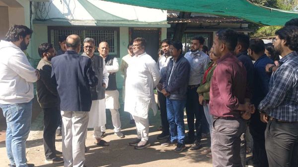 मेडिकल PG कोटा: आरक्षण घटाए जाने से नाराज JDA ने की नेता प्रतिपक्ष से मुलाकात