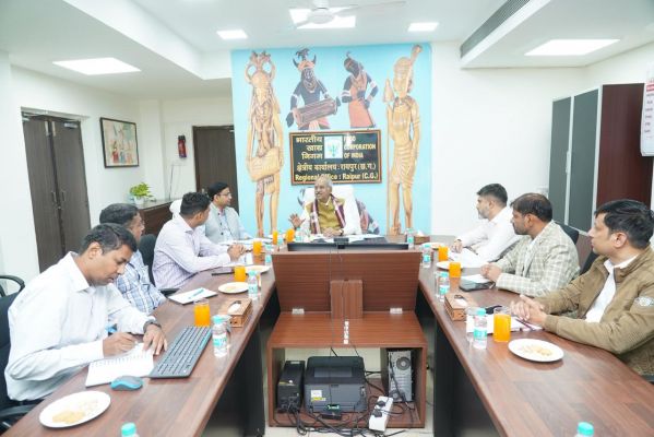 &ldquo;छत्तीसगढ़ का किसान देश की खाद्य सुरक्षा की रीढ़, उसके हितों से समझौता नहीं&rdquo; &ndash; FCI समीक्षा बैठक में सांसद बृजमोहन अग्रवाल का दो टूक संदेश