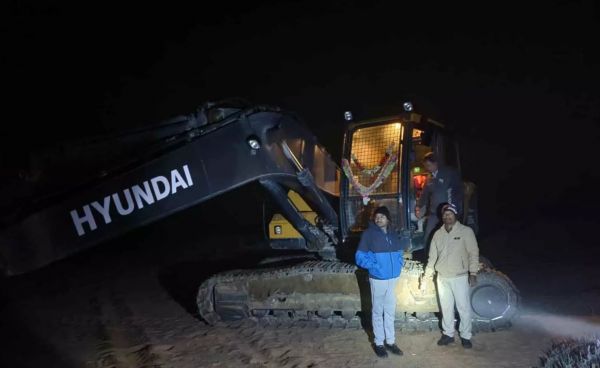 महानदी रेत घाट में अवैध उत्खनन पर कार्रवाई लगातार जारी