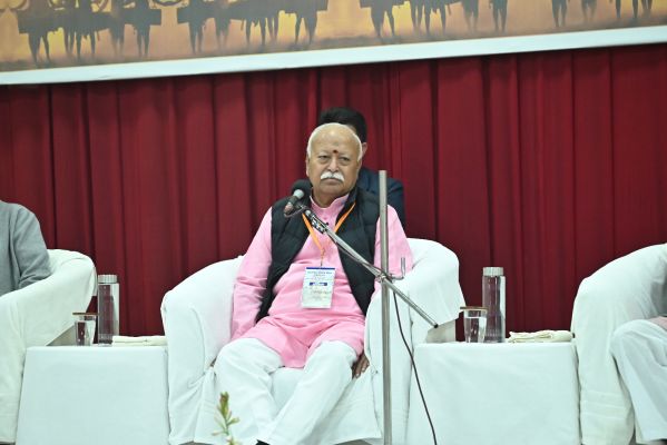 राष्ट्रीय स्वयंसेवक संघ शताब्दी वर्ष : सरसंघचालक डॉ. मोहन भागवत की उपस्थिति में सामाजिक सद्भाव बैठक सम्पन्न