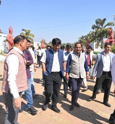 &lsquo;रायपुर साहित्य उत्सव&ndash;2026&rsquo; की तैयारियों का कलेक्टर डॉ. गौरव सिंह ने किया निरीक्षण